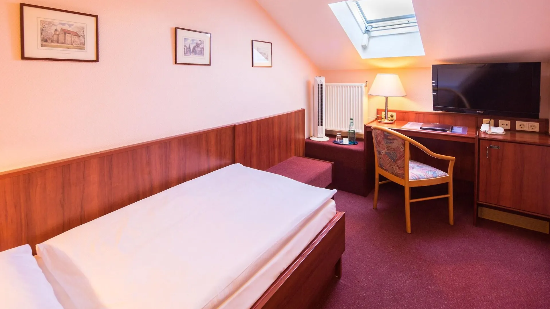 Hotel Kastanienhof Berlin 3*,