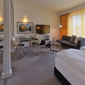 Aparthotel Adina Hackescher Markt, Berlin